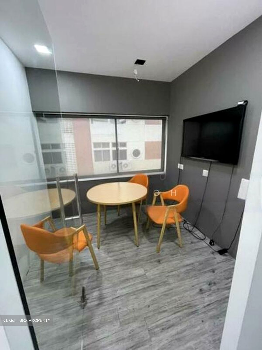 Harvey Road (D13), Office #528795941
